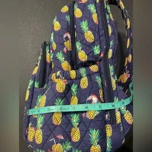 VERA BRADLEY Toucan Party Quilted Essential Large Backpack SKU#C24391 A1C33gRx0AL._AC_SY200_QL15_.jpg main image 2